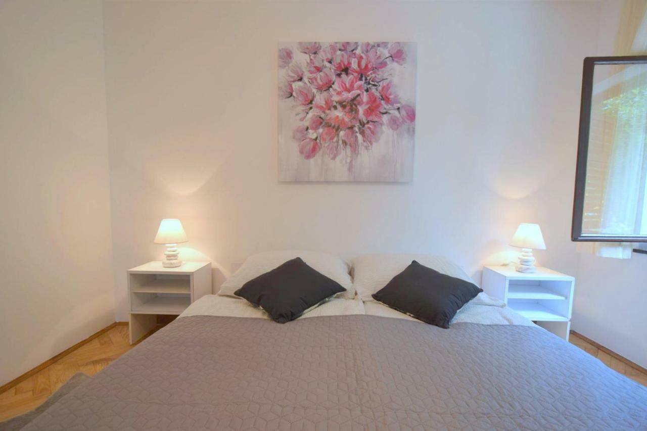Apartments Jadanec Malinska Extérieur photo