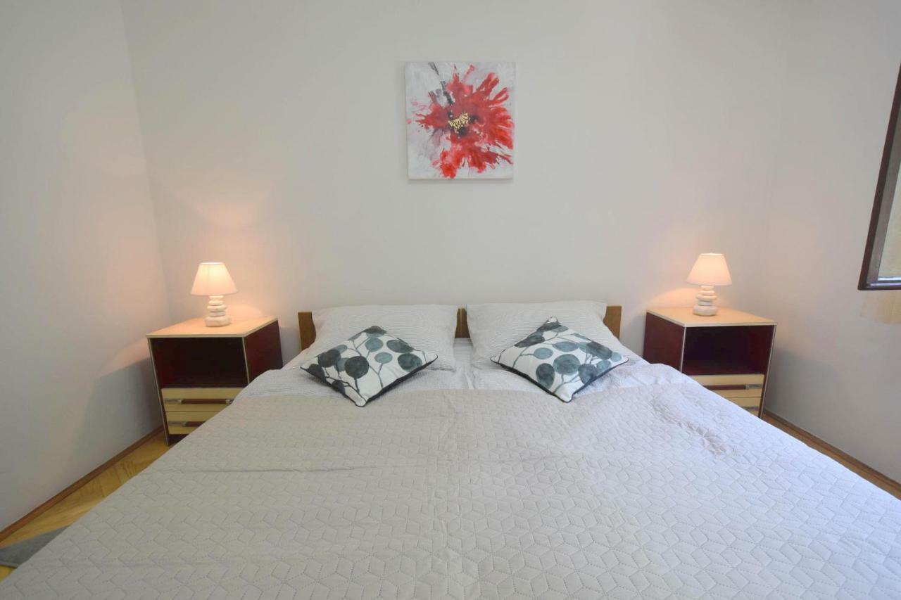 Apartments Jadanec Malinska Extérieur photo