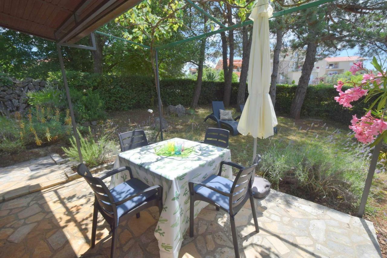 Apartments Jadanec Malinska Extérieur photo