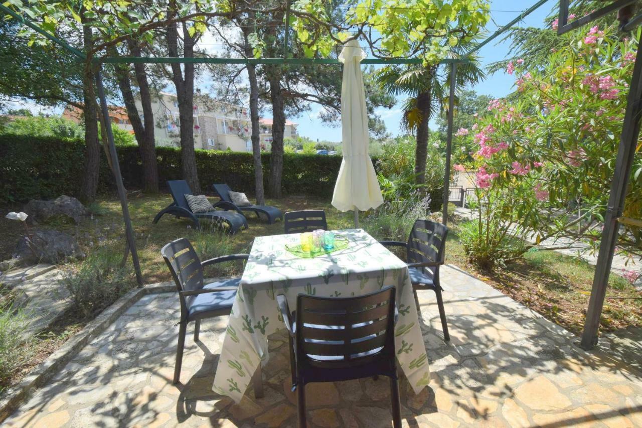 Apartments Jadanec Malinska Extérieur photo