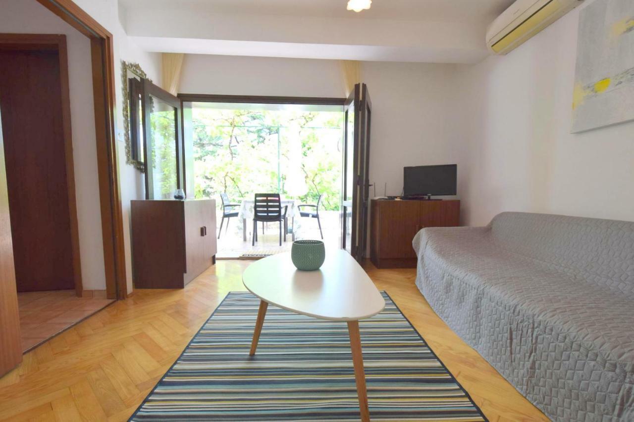 Apartments Jadanec Malinska Extérieur photo